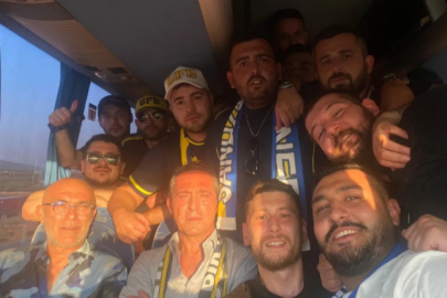 Ali Koç Göztepe maçına taraftar otobüsüyle gitti