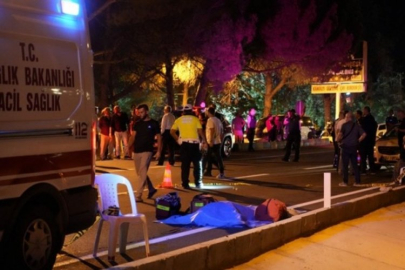 Düğün çıkışı öldü: Cenaze yerdeyken eğlence devam etti