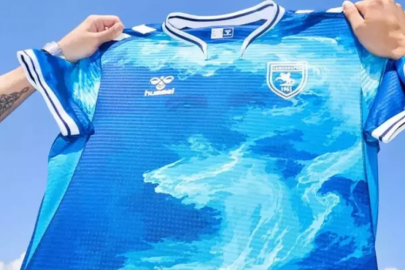 Samsunspor'un Atatürklü forması Atina'yı karıştırdı