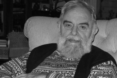 Mete Tunçay hayatını kaybetti