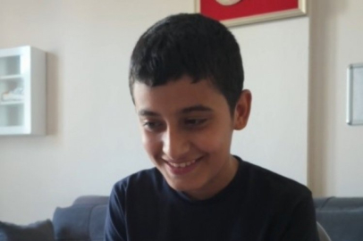 Abi kardeş arasında duygulandıran konuşma!