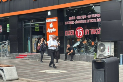 Peşin telefon satmayan işletmeye tepki gösterdi!