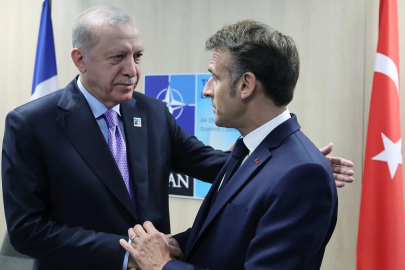 Cumhurbaşkanı Erdoğan, Macron ile görüştü