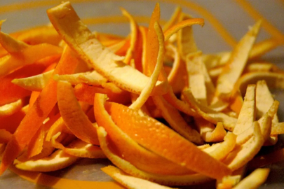 Evin etrafına yerleştirin: Örümcekler kokusunu alınca kaçıyor