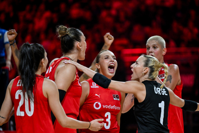 Filenin Sultanları, Dünya Şampiyonası'nda İspanya'ya set vermedi!