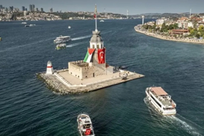 İstanbul Boğazı'nda Gazze'yi selamlama etkinliği