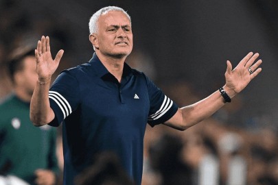Mourinho 4 değişiklik yaptı