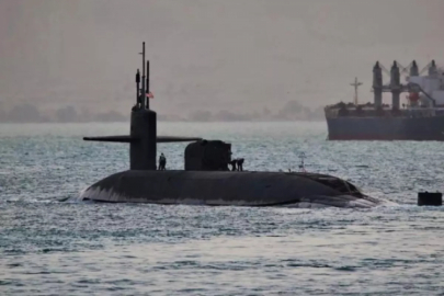 ABD nükleer denizaltı ve savaş gemileri gönderiyor