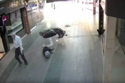 Bursa'da motosiklet ile çarşıya girdi!