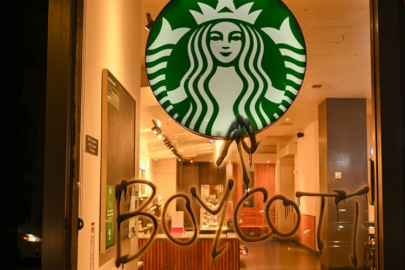 Starbucks'a boykot darbesi: Satışları çakıldı...