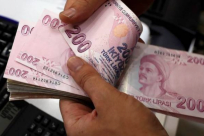 Uzman isim asgari ücret zammını tarih vererek açıkladı!