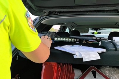 Bursa'da düğün konvoyunda havaya ateş açtılar! Çakarlı araca dev ceza...