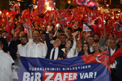 30 Ağustos Cumhuriyet’tir!