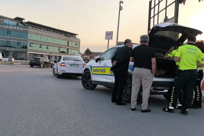 Bursa'da düğün konvoyunda çakarlı araçtan havaya ateş açtılar: 276 bin TL ceza