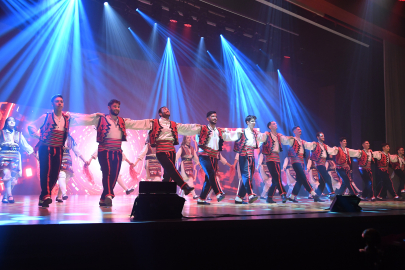 Osmangazi’de “Zaferin Dansı” gösterisi izleyenleri büyüledi