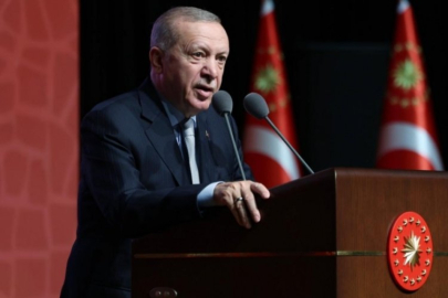 Cumhurbaşkanı Erdoğan A Milli Basketbol Takımı'nı tebrik etti