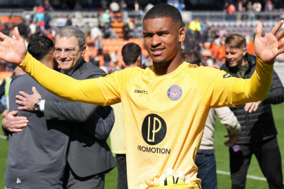 Galatasaray Fransız ekibiyle anlaştı: Guillaume Restes İstanbul yolcusu