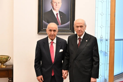 Hikmet Çetin'den Devlet Bahçeli'ye ziyaret