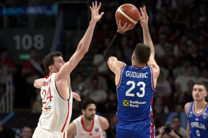 12 Dev Adam geriden gelip kazandı: Namağlup lider bitirdik