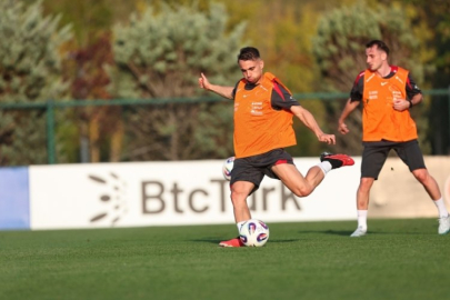 Milli Takım kampı kazan gibi kaynıyor! Kampta neler oldu?