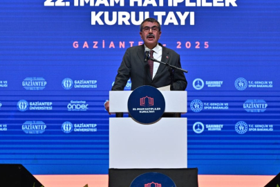 Yusuf Tekin: Dünyada imam hatip tarzında bir model yok isteyen ülkelerle bu modeli paylaşabiliriz