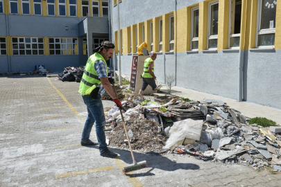Okullara büyükşehir dokunuşu: Bakım ve onarım çalışmaları tamamlandı