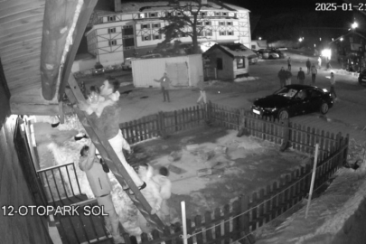 Grand Kartal Otel yangınının ölüm kalım savaşı kamerada