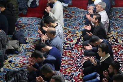 BURSA NAMAZ VAKİTLERİ 25 EYLÜL PERŞEMBE: Bursa'da akşam namazı saat kaçta? Bursa'da yatsı ne zaman okunacak?