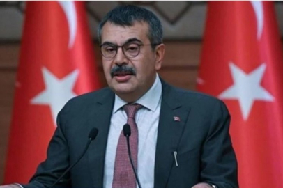 Bakan Tekin'den açıklamalar: 12 yıllık zorunlu eğitim kısalıyor...