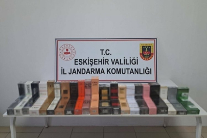 Kaçak parfümlere operasyon: 550 bin TL'lik ürün ele geçirildi
