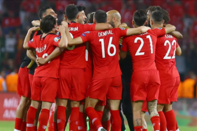 Milli maçı hangi kanal veriyor? Türkiye Bulgaristan maçına saatler kaldı