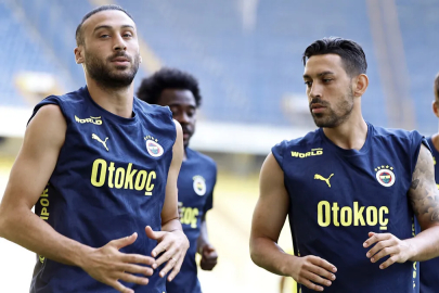 Fenerbahçe'de İrfan Can Kahveci ve Cenk Tosun kadro dışı kaldı