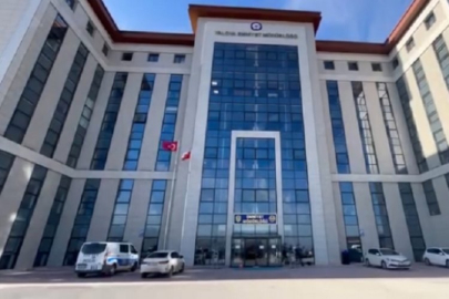 Yalova emniyetinden "Hayalet vatandaşlık" operasyonu! Kamu görevlileri dahil çok sayıda gözaltı