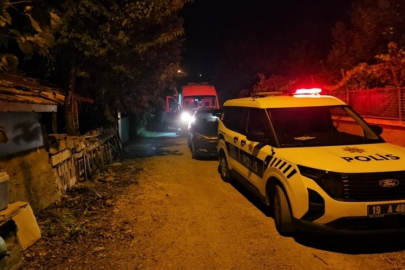 Babasını tüfekle katletti, evden kaçtı!