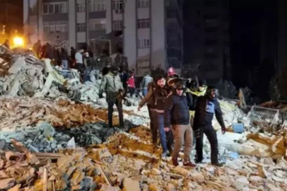 Depremde çöken bina 96 kişiye mezar olmuştu! Mahkeme müteahhide ceza yağdırdı...