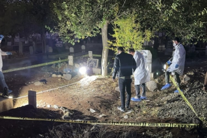 Mezarlık ziyaretinde kan donduran anlar! Soruşturma başlatıldı...