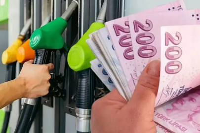 Benzine zam geldi!