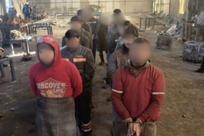 Bursa'da iş yerine baskın!