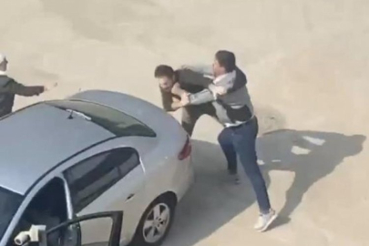 Bursa'da yol tartışması sopalı yumruklu kavgaya dönüştü!