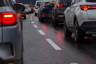 Otomotiv sektörüne şok darbe: Fabrikada üretim durdu!