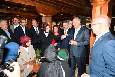 Alev Alatlı Şehir, Düşünce Ve Sanat Merkezi Açıldı