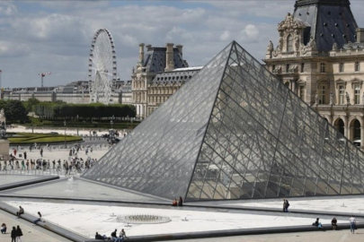 Dünyayı sarsan Louvre Müzesi soygununda tutuklu sayısı arttı