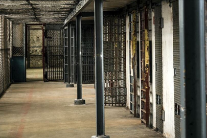 Filistin, İsrail'in hapishanelerindeki esirlere yönelik suçlarını durdurmak için harekete geçme çağrısı yaptı