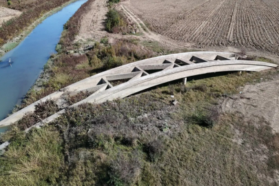 Adana'da Seyhan Baraj Gölü kurudu
