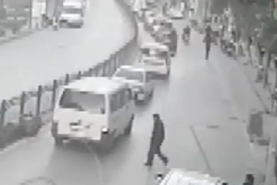 Amasya'da yayaya çarpmamak için fren yapınca devrilen motosikletin sürücüsü yaralandı