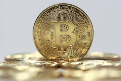 Bitcoin kritik eşikte dalgalanıyor