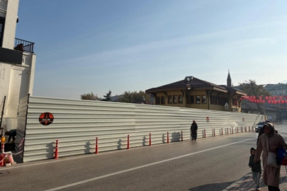 Bursa'da iki ilçeyi birbirine bağlayan tarihi yapı yenileniyor