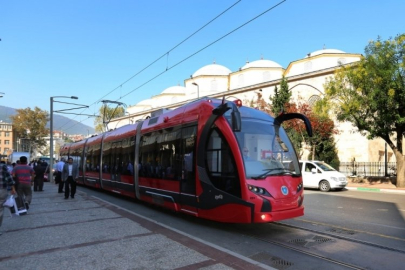 Bursa'da tehlikeli eğlence! Çocuklar İpek Böceği'nin arkasına...