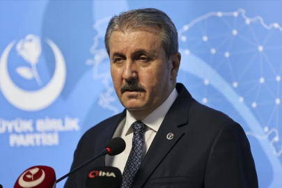 Mustafa Destici: Ermenistan kendi vatandaşlarını mutlu etmek istiyorsa Türkiye ile anlaşmalı