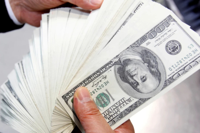 Dolar yatay, piyasalar enflasyon raporunu bekliyor